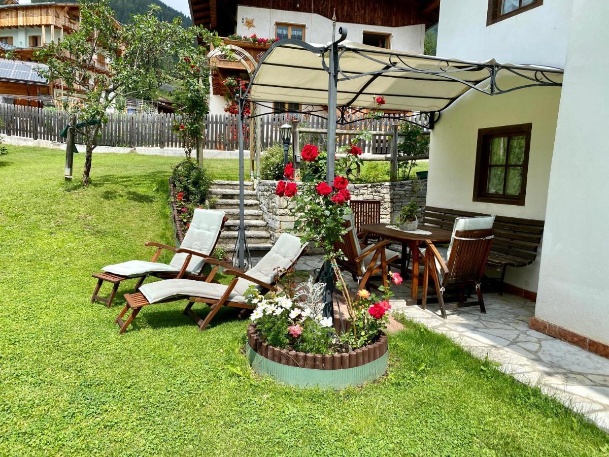Dolomites Charme Chalet กอลเล ซานตา ลูเชีย ภายนอก รูปภาพ